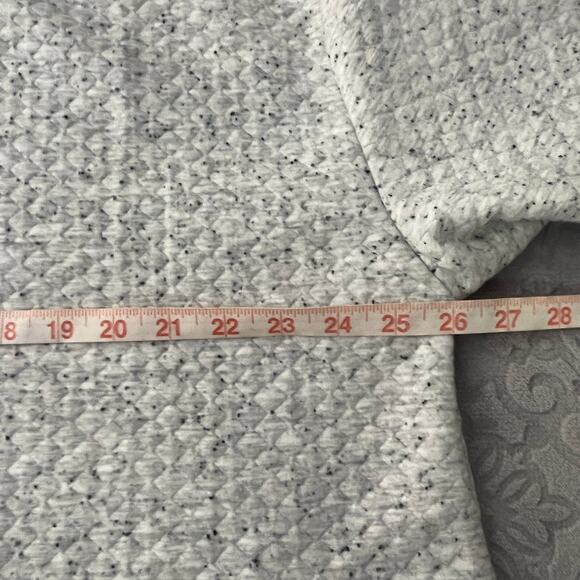 Livi for Lane Bryant Cropped Quilted Light Gray Speckled Pullover 18/20 - Picture 7 of 8